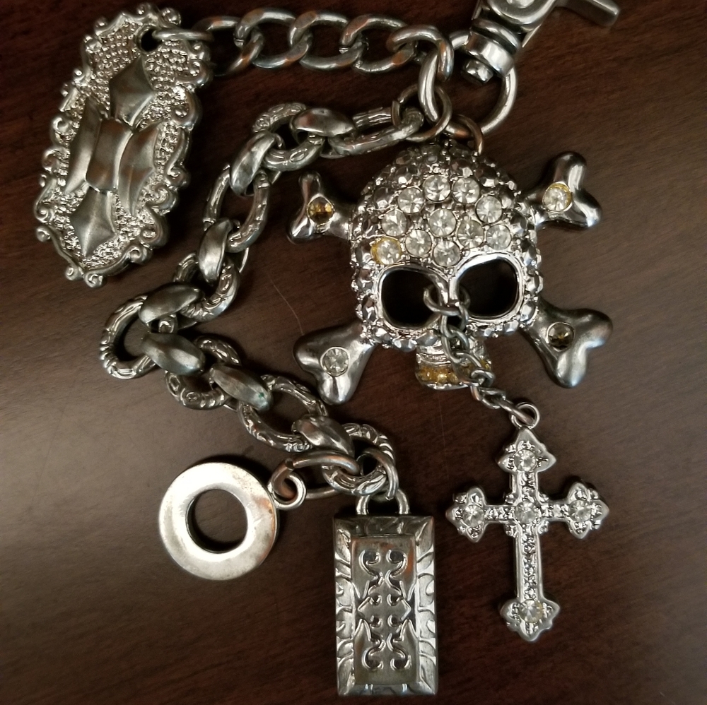 Skull Cross Bones Steampunk Heavy Metal Chain Rhinestone Crystals Wallet KeyRing